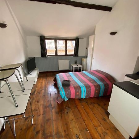 Appartement Dans Une Impasse Calme Proche De La Gare Amiens Extérieur photo