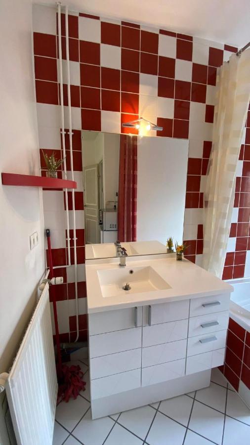Appartement Dans Une Impasse Calme Proche De La Gare Amiens Extérieur photo